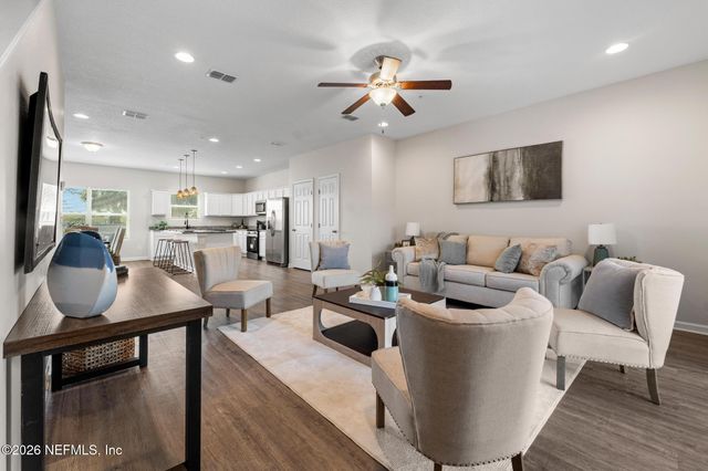 128 S 10TH Street, Jacksonville Beach, FL 32250