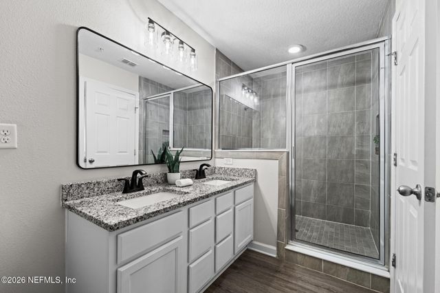 128 S 10TH Street, Jacksonville Beach, FL 32250