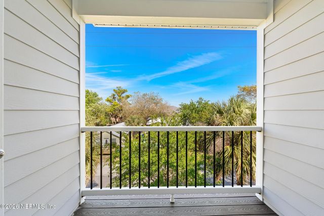 128 S 10TH Street, Jacksonville Beach, FL 32250