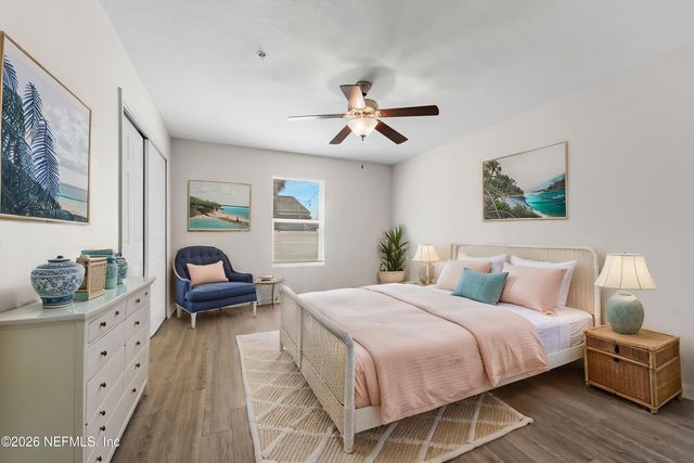 128 S 10TH Street, Jacksonville Beach, FL 32250