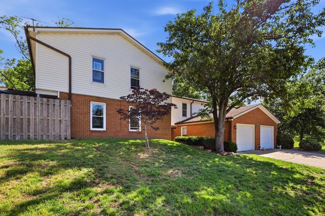3408 Red Coach Trail C, Lexington, KY 40517
