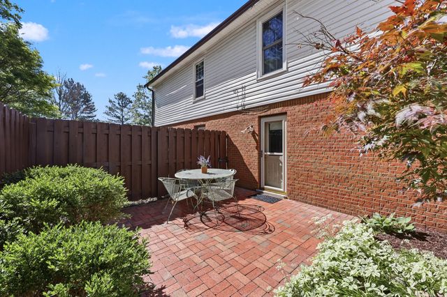 3408 Red Coach Trail C, Lexington, KY 40517