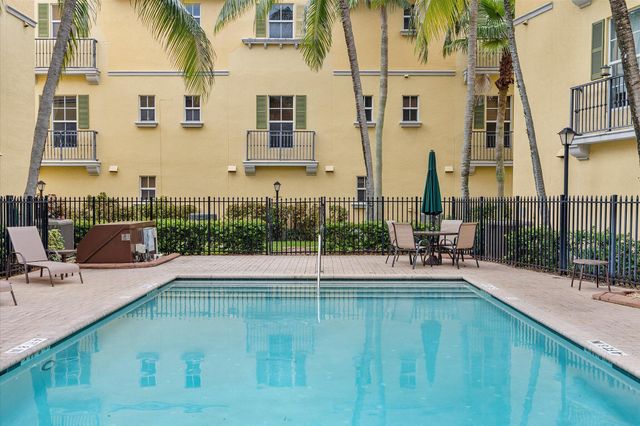 2536 SW 14th Avenue 1102, Fort Lauderdale, FL 33315