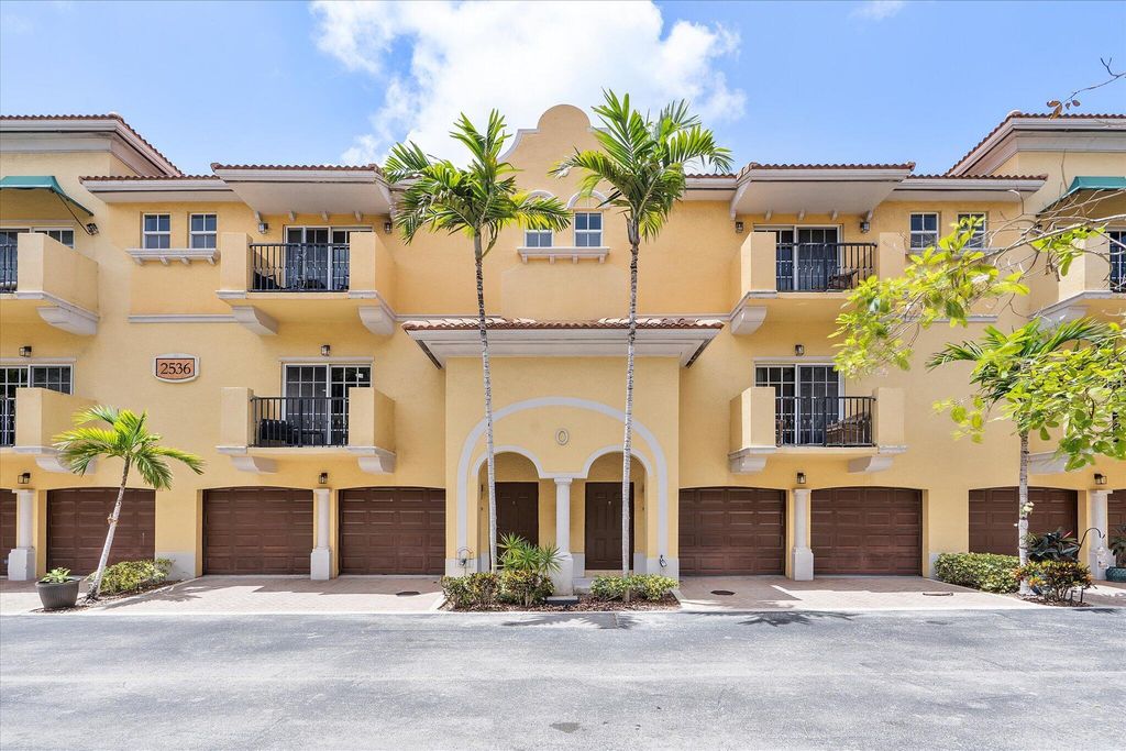 2536 SW 14th Avenue 1102, Fort Lauderdale, FL 33315