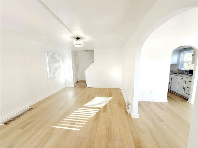 617 Hamil Rd, Verona, PA 15147