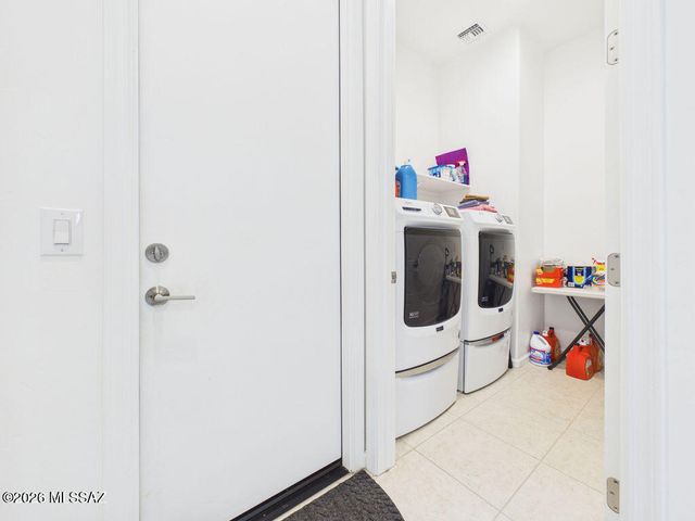 12775 E Prairie Aster Lane, Tucson, AZ 85747