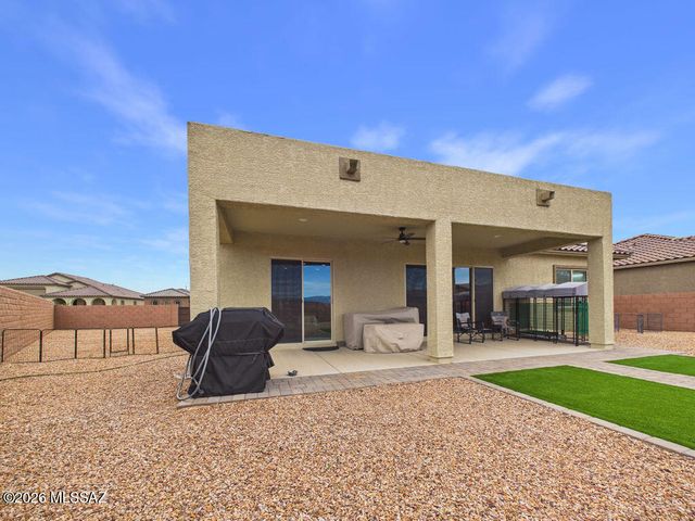 12775 E Prairie Aster Lane, Tucson, AZ 85747