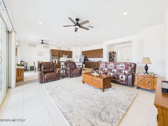 12775 E Prairie Aster Lane, Tucson, AZ 85747