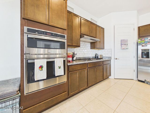 12775 E Prairie Aster Lane, Tucson, AZ 85747