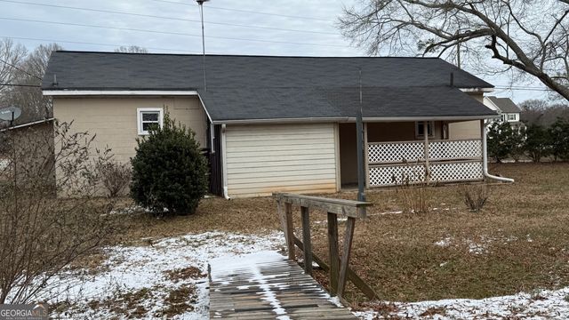 1597 Highway 92 S, Fayetteville, GA 30215