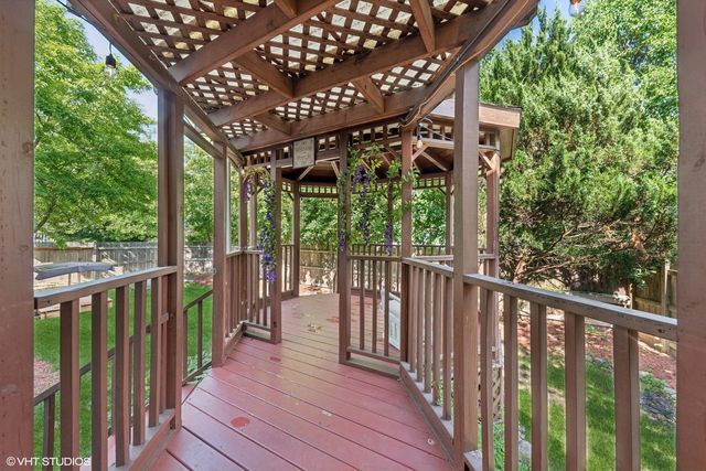 2239 N Aster Place, Round Lake Beach, IL 60073