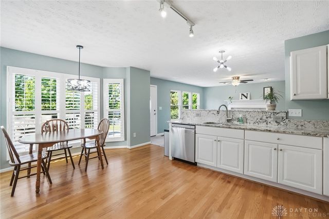 2266 Charleston Way, Beavercreek, OH 45431