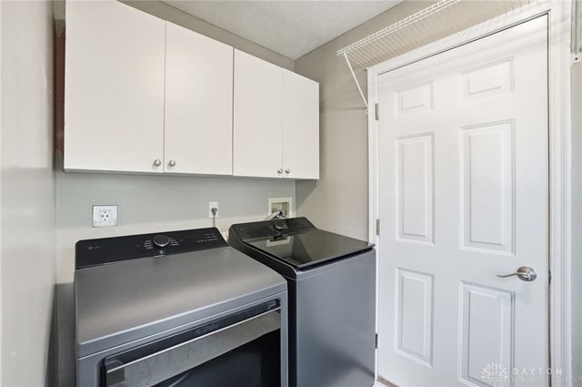 2266 Charleston Way, Beavercreek, OH 45431