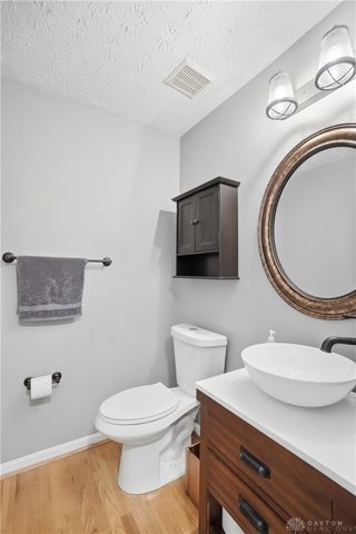 2266 Charleston Way, Beavercreek, OH 45431