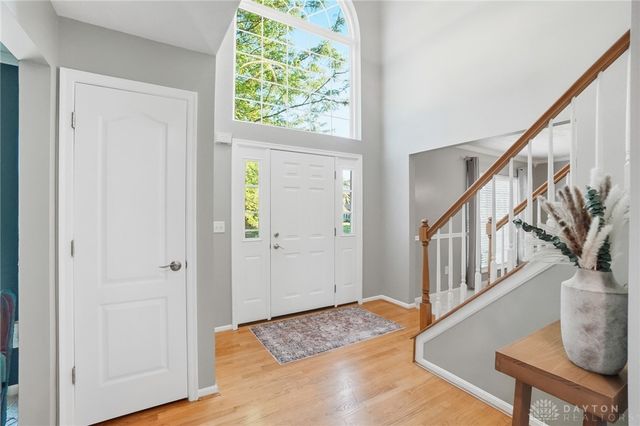2266 Charleston Way, Beavercreek, OH 45431
