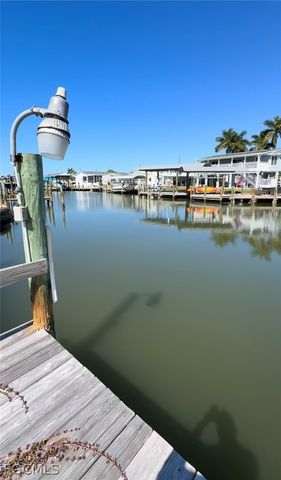 3780 Coconut DR, St James City, FL 33956