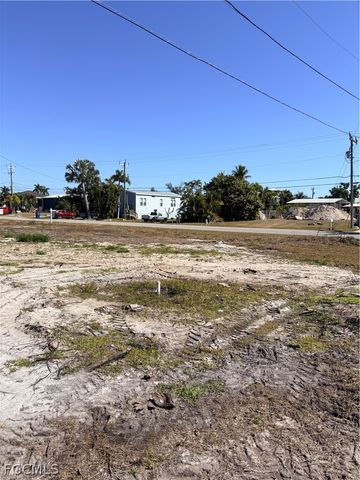 3780 Coconut DR, St James City, FL 33956