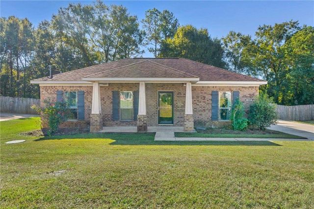 13609 James Copeland Drive, Mobile, AL 36695
