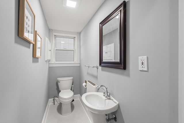 555 Washington Street, Dedham, MA 02026