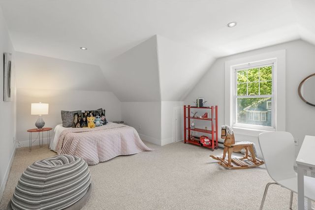 555 Washington Street, Dedham, MA 02026