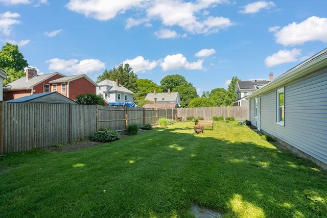 555 Washington Street, Dedham, MA 02026
