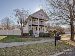 10020 Vanguard Parkway, Huntersville, NC 28078