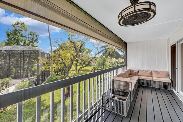 10120 Vestal Court, Coral Springs, FL 33071