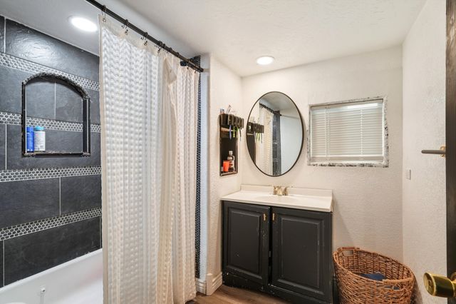 4301 Blake Road SW TRLR 40, Albuquerque, NM 87121