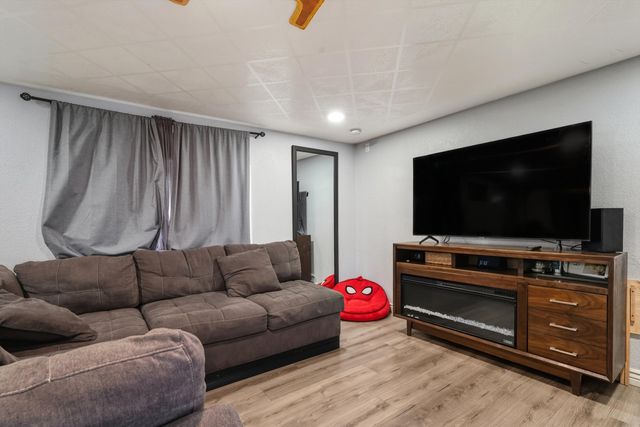 4301 Blake Road SW TRLR 40, Albuquerque, NM 87121