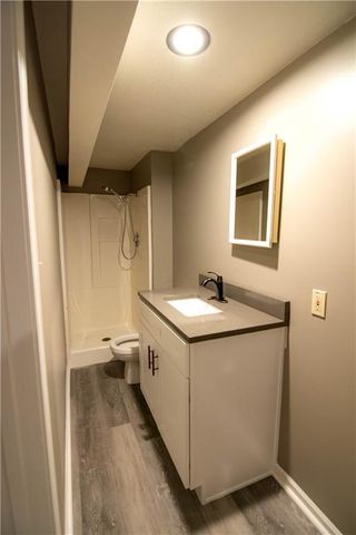 209 Williamsburg Drive, Blue Springs, MO 64014