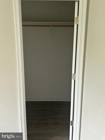 202 BEND FARM RD, Fredericksburg, VA 22408