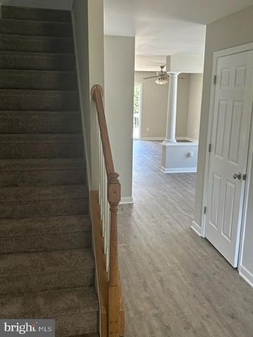 202 BEND FARM RD, Fredericksburg, VA 22408