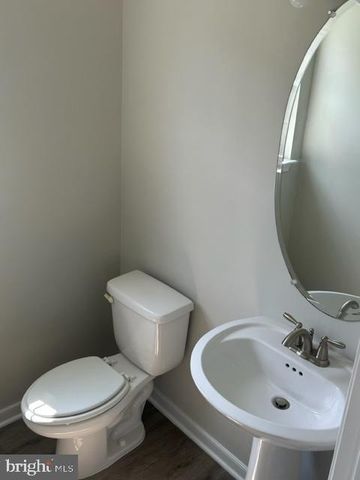 202 BEND FARM RD, Fredericksburg, VA 22408