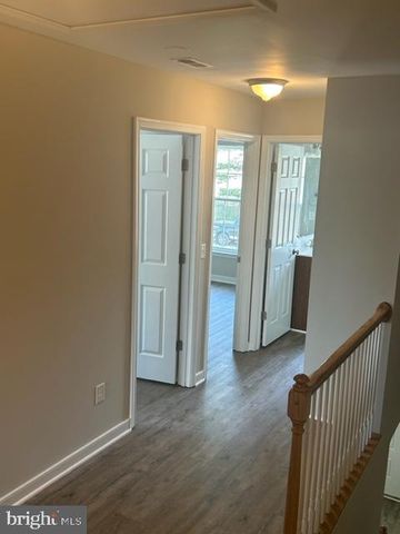 202 BEND FARM RD, Fredericksburg, VA 22408