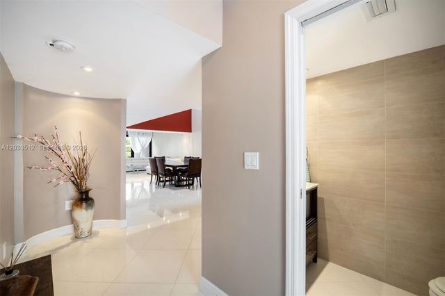 317 Poinciana Drive 807, Sunny Isles Beach, FL 33160