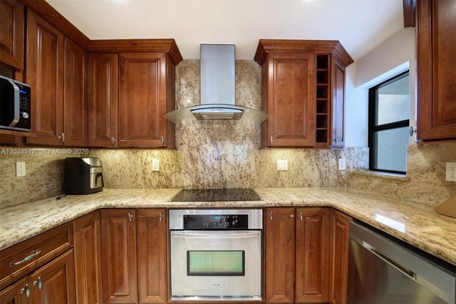 317 Poinciana Drive 807, Sunny Isles Beach, FL 33160