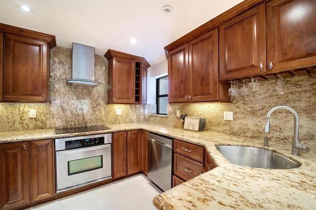 317 Poinciana Drive 807, Sunny Isles Beach, FL 33160