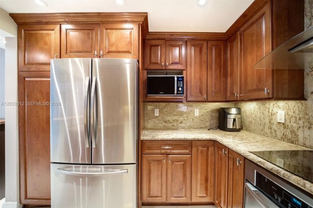 317 Poinciana Drive 807, Sunny Isles Beach, FL 33160