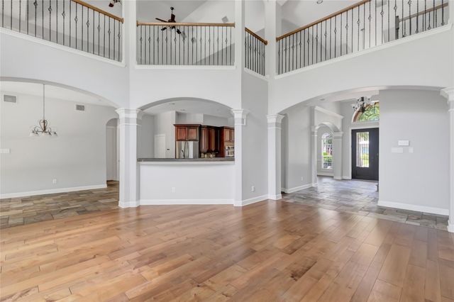 14115 Norhill Pointe Drive, Houston, TX 77044