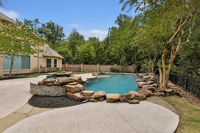 14115 Norhill Pointe Drive, Houston, TX 77044