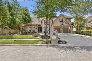 14115 Norhill Pointe Drive, Houston, TX 77044