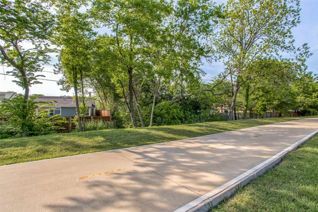 6319 Palo Pinto Avenue, Dallas, TX 75214