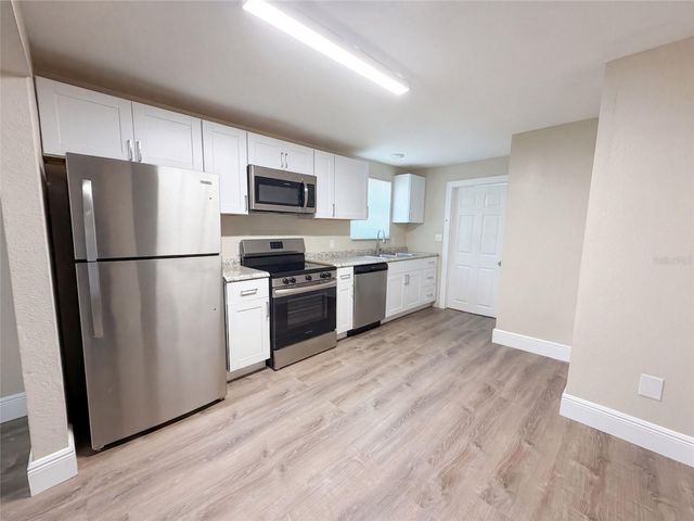 8103 N 18TH STREET, Tampa, FL 33604