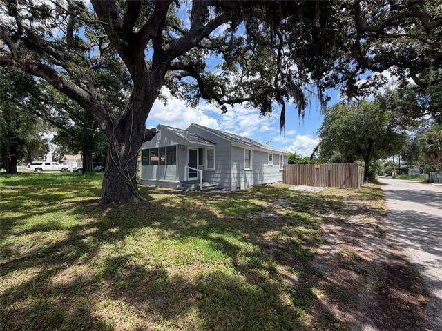 8103 N 18TH STREET, Tampa, FL 33604