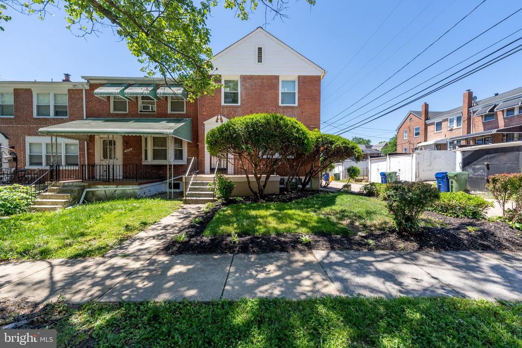 Image 1 of property listing at 3255 YOSEMITE AVE, Baltimore, MD 21215