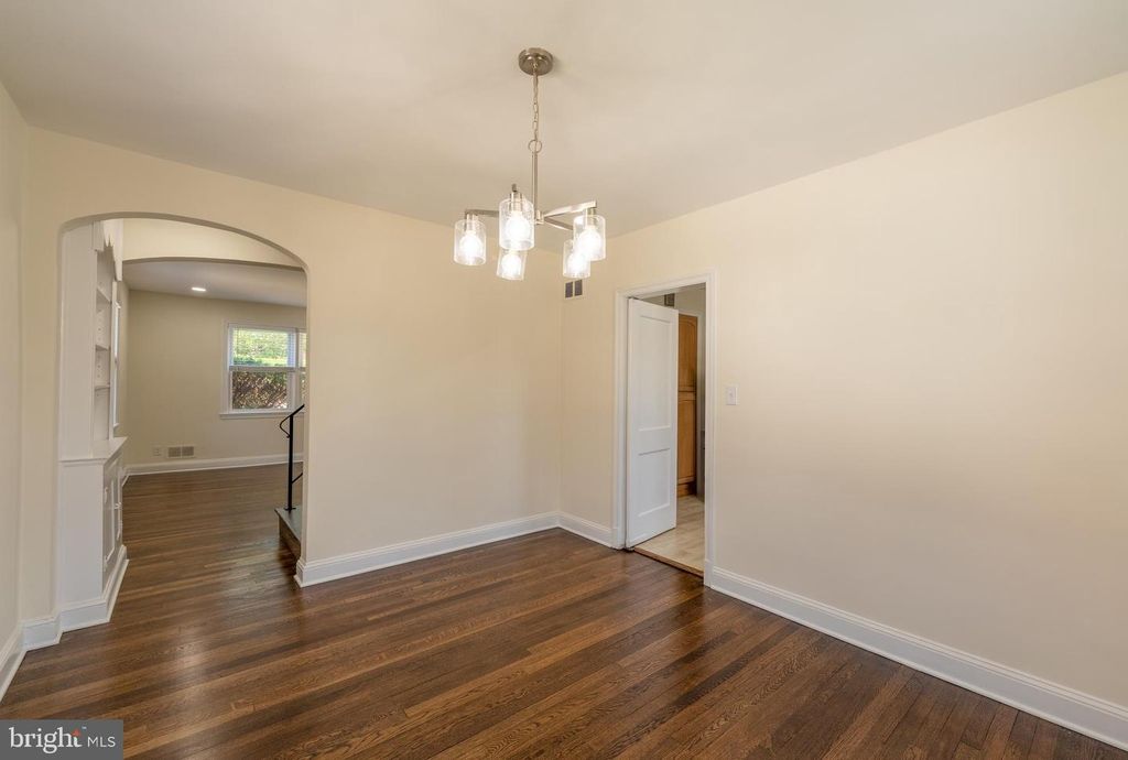Image 10 of property listing at 3255 YOSEMITE AVE, Baltimore, MD 21215