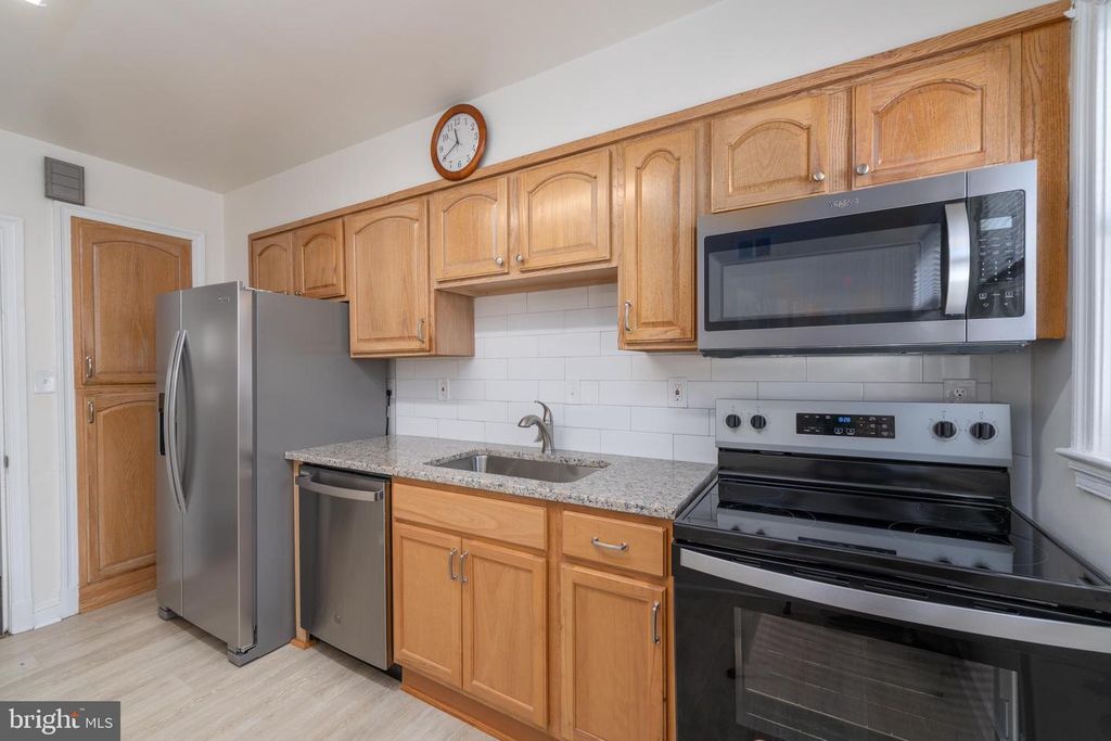 Image 14 of property listing at 3255 YOSEMITE AVE, Baltimore, MD 21215