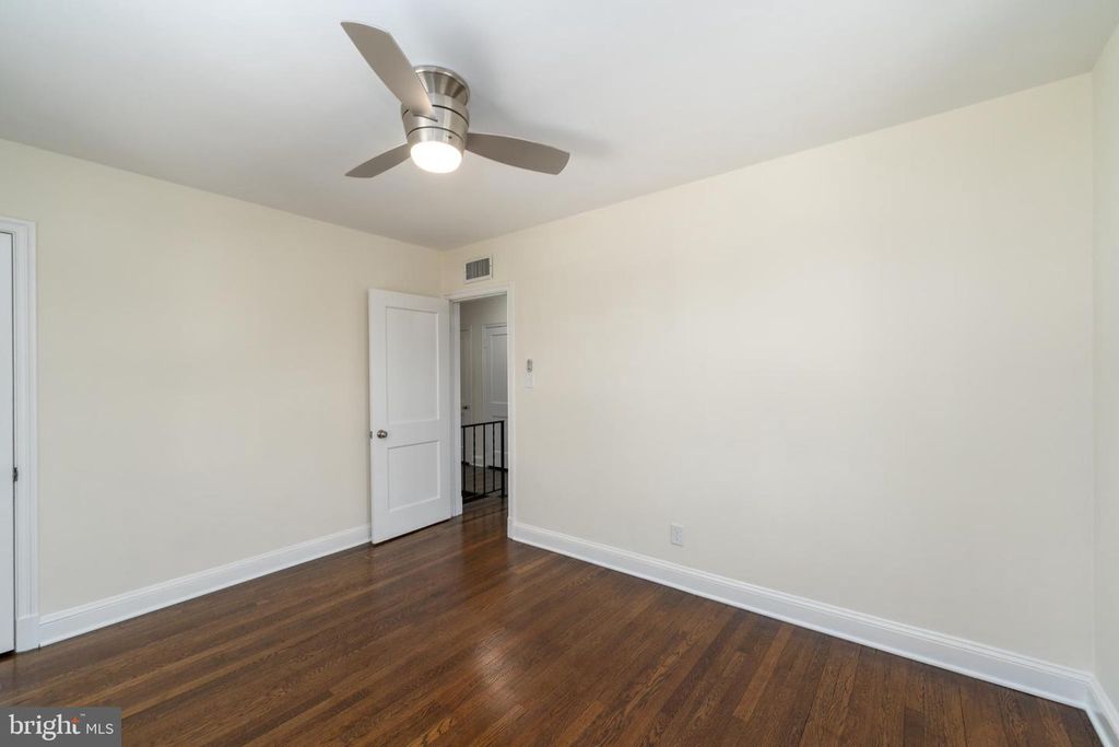 Image 25 of property listing at 3255 YOSEMITE AVE, Baltimore, MD 21215