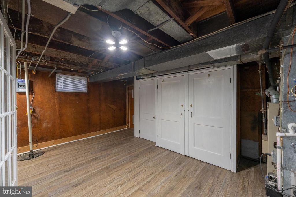 Image 33 of property listing at 3255 YOSEMITE AVE, Baltimore, MD 21215