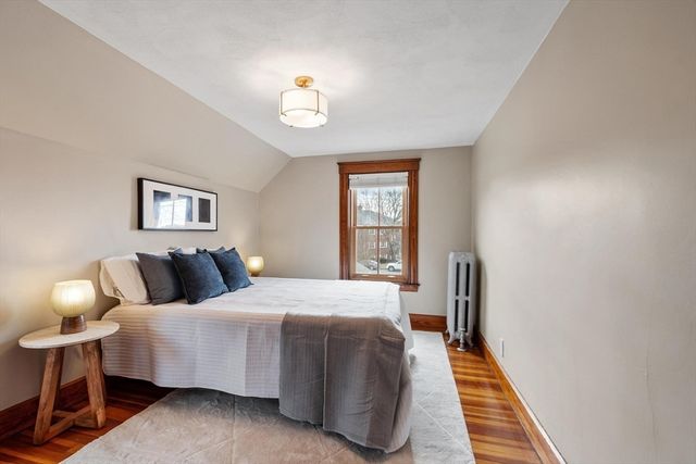 2 Lakeview Ave, Reading, MA 01867